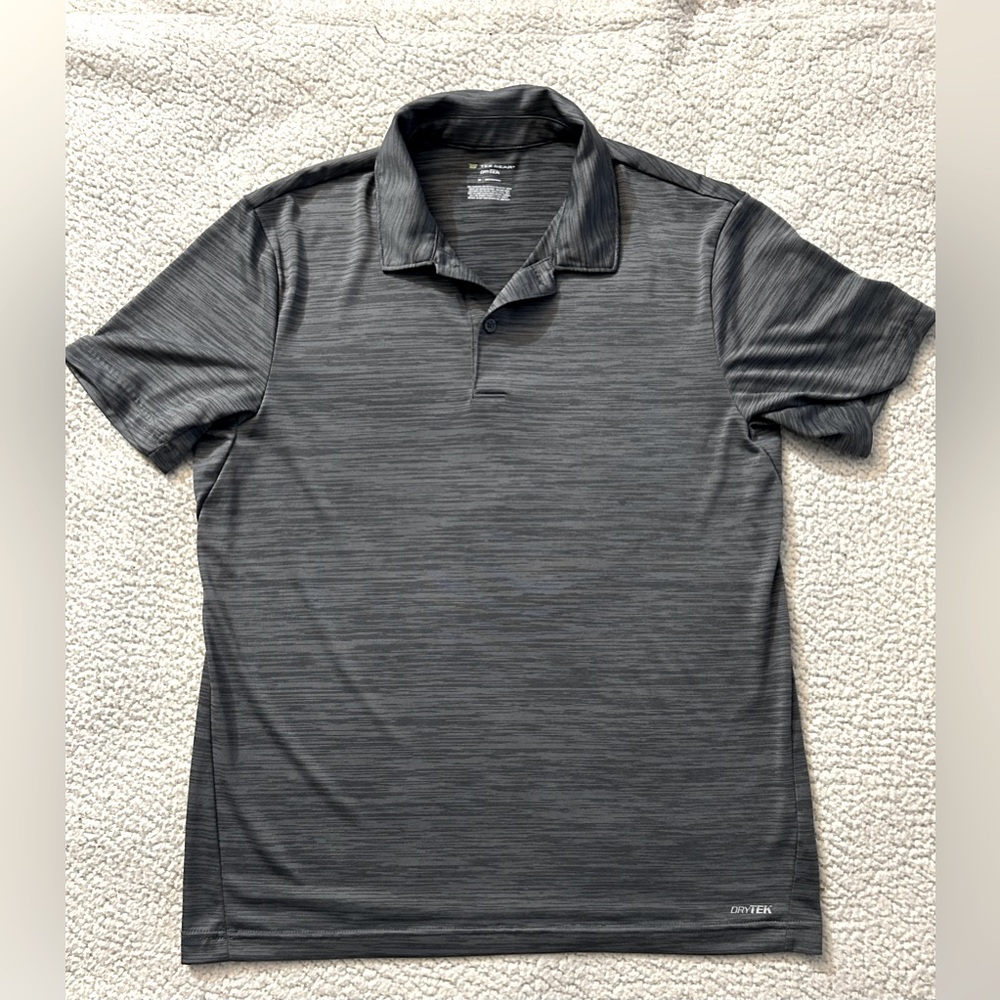 Men’s Medium Tek Gear DryTek golf shirt